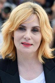Emmanuelle Seigner as Mimi in Bitter Moon 1992