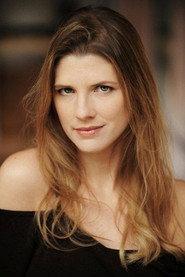 Karine Ventalon as Luce in Je t'aime, filme-moi ! 2022