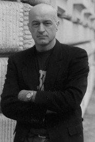 Giorgio Molteni as Regia in Terrarossa 2001