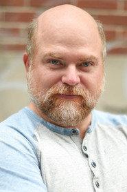 Jean-Marc Dalphond as Photographer in Fuck les gars 2019