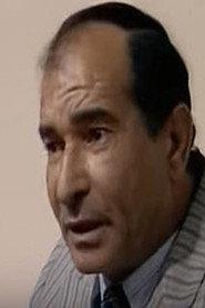 Suliman Hussain as من ضيوف الحفل in Sweet Lemon 1972