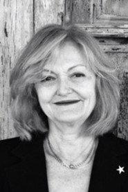 Elisabeth Biondi as self in Master of photography 