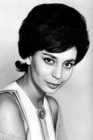 Carmela Corren as Juanita in Sing, aber spiel nicht mit mir 1963