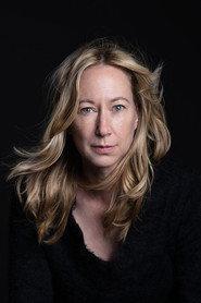 Berit Menze as Susann in Agnes 2016