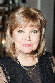 Lyudmila Gladunko as Zhenya Rumyantseva in Clean Ponds 1965