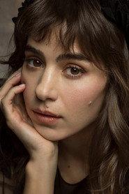 Paula Reca as Lola Willfog in Not Quite Adults 2018