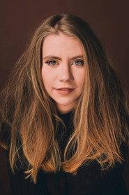 Mariana Venâncio as Amiga da Marcela in Boyfriend Double 2024