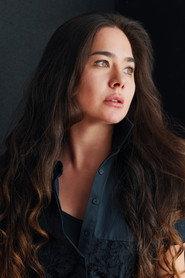 Filiz Karadagli as Delal in Footprints of Ants 2022