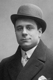 Louis de Bree as Jean Verdier in Klokslag twaalf 1936