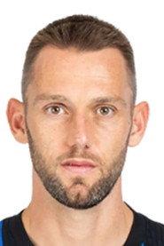 Stefan de Vrij as Self in Ron Beton 2020