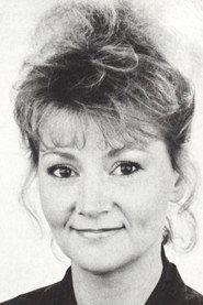 Lena Ericsson as Brus Britta in Skinnarspelet 1989