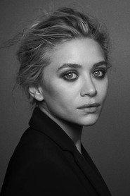 Ashley Olsen as Jane Ryan in New York Minute 2004