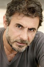 Mimmo Esposito as Davide Orengo in Ci devo pensare 2015
