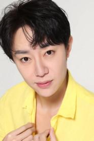 Li Zeyu as  in Midnight Melody 2019