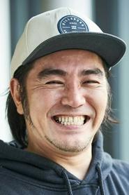 Katsuro Hidaka as Takuya Ezaki (voice) in 2LDK 2003