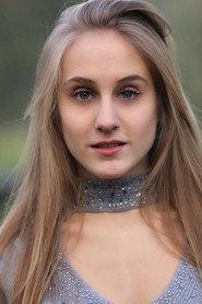 Francesca Amodio as Lucia Visantrìn in Red Land 2018