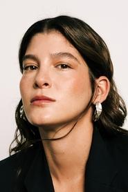 Estefania Piñeres as Mariana in Malta 2024