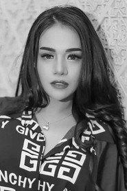 Luna Queen as Poniah (Fanya) in Poniah 2020