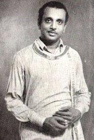 M. K. Radha as Vijayasimhan / Vikramasimhan in Apoorva Sagodharargal 1949