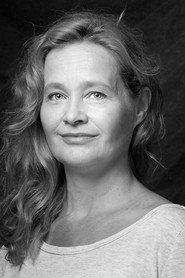 Pirjo Määttä as Kaisa in First World Problems 2014