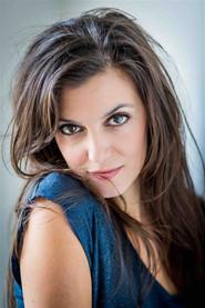 Linda Massoz as Charlotte (adulte) in Toi que j'aimais tant 2014