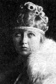 Beatrice Van as Summer Girl in Lost by a Hair 1914