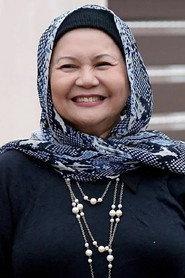 Raja Azmi as in Superhero Hati 2020