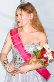 Grace Petro as Mel Goodman in GROW UP 2021