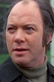 John Stratton as Adolf Klauss, Asylum Direktor in Frankenstein and the Monster from Hell 1974
