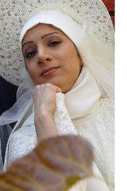Atefeh Noori as in Ariye 2014