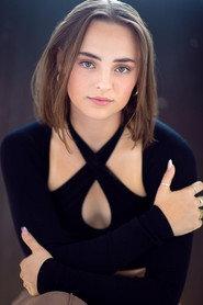 Emily Grant as Zoe in Souvenir 2025