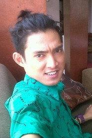 Munajat Raditya as Jangkrik in Kalung Jelangkung 2011