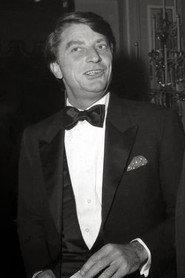 Richard Sylbert as Himself in A Hollywood Life: Remembering Frances 2001