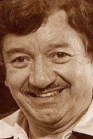 Víctor Manuel Castro as Fabián in Las ficheras: Bellas de noche II 1977