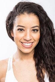 Sydni Beaudoin as Cyan in Spawn 1997
