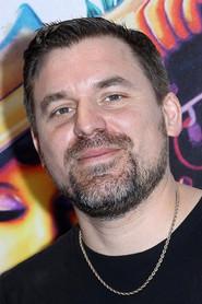 Jon García as Nic in The Hostage Situation 2023
