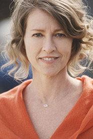 Pat Janowski as Carolyn in All the Wilderness 2014