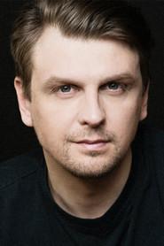 Martynas Nedzinskas as Andrius in Kaimynai 2024