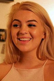 Sadie Bentley as Britney in Bikini Valley Car Wash 2020