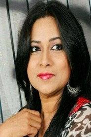 Utkarsha Naik as Revati's Mother in Revati 2005