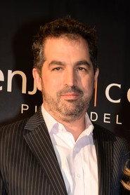 Juan Taratuto as Futbolista in Los visionadores 2021