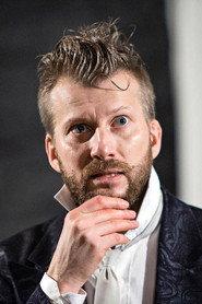 Tapani Kalliomäki as Niko in Sirpaleita 1995
