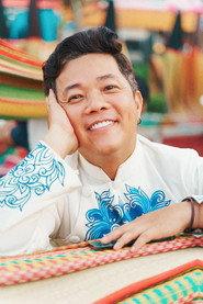 Hoàng Mèo as  in Ghost at School 2011
