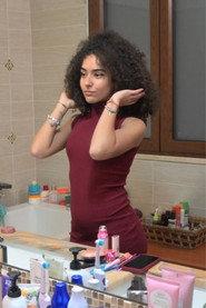 SARA AMPELLI as Ragazza perfezionista in Progetto Perfezione 2025