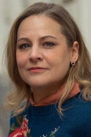 Heidelinde Pfaffenbichler as Katja in Am Ende des Sommers 2015