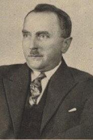 Joseph Delmont as Dirk de Vaat in On a Lonely Island 1913