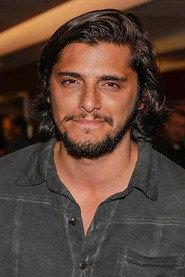 Bruno Gissoni as Vinícius in Socorro, Virei uma Garota! 2019