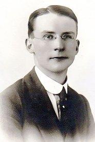 Herbert Evans as Doctor in Susannah of the Mounties 1939