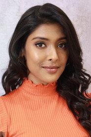 Gayathri Reddy as Tara in Lift 2021