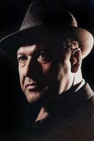 Cüneyt Gökçer as Ali Rıza in Falling Leaves 1967